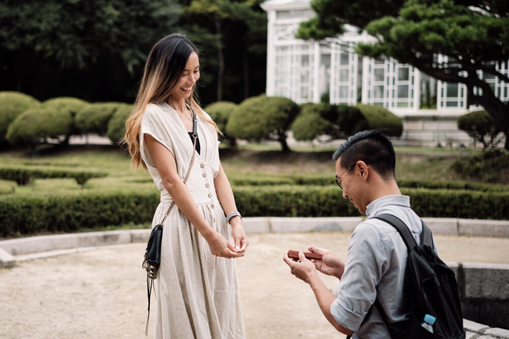 Proposal at Changgeyonggung, Seoul