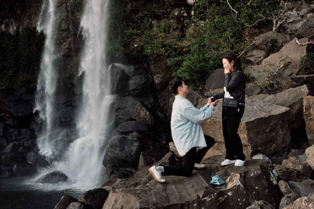 Jeju Island Proposal photography - Jeongbang Falls